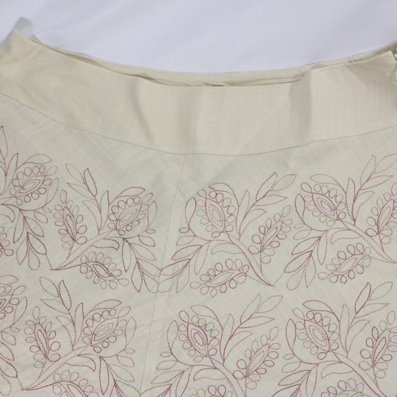 AXCESS Cream Skirt With Burgundy Floral Embroidery - Picture 6 of 8
